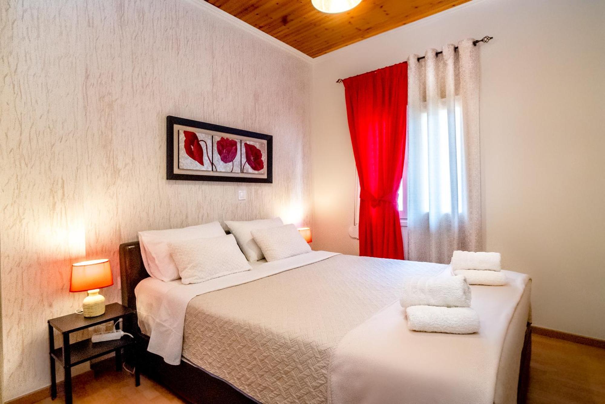 The Dreamhouse Athens Airport Apartment Artemida  Bagian luar foto